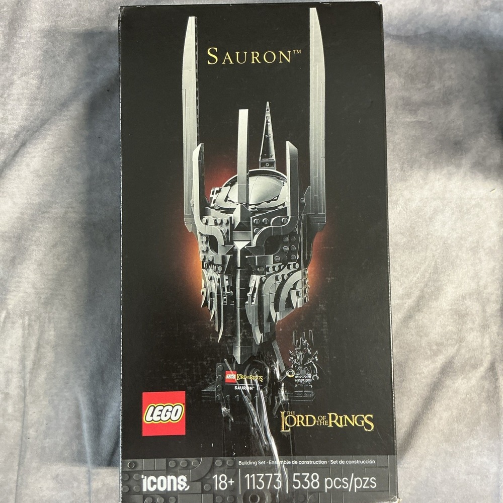 LEGO Icons 11373 The Lord of the Rings Sauron Helmet  NO Minifigure